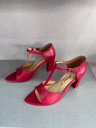 Sandalias Maños Piel Tacon 7cm Talla 38 Nuevas