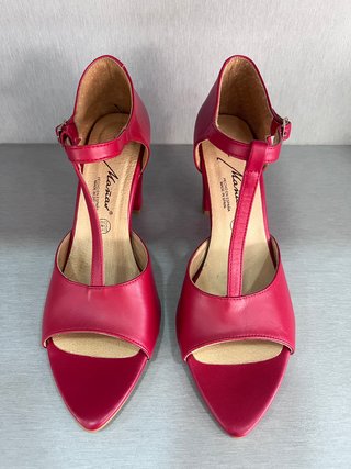 Sandalias Maños Piel Tacon 7cm Talla 38 Nuevas