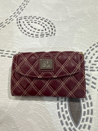 Cartera pequeña de piel