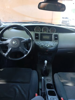 Nissan Primera 2002