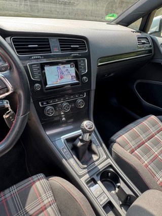 Volkswagen Golf gti performance
