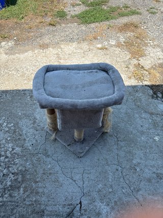 Casetta per gatti beige/grigia