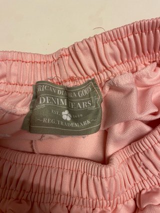 Pantalones cortos rosas con estampado