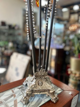 Lámpara de mesa estilo Hollywood Regency
