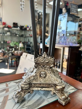 Lámpara de mesa estilo Hollywood Regency