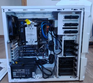 Pack PC Socket 2011 ASRock X79 i7 16GB