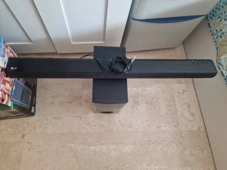 Barra de Sonido LG con Subwoofer Negro