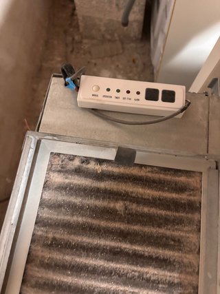 EAS ELECTRIC Aire Acondicionado MUY POTENTE