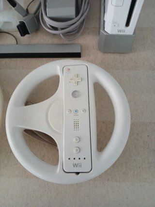 Consola Nintendo Wii Blanca + Accesorios