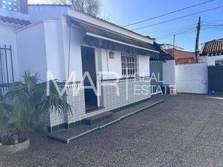 Chalet en venta en Núcleo Urbano en Chiclana de la Frontera