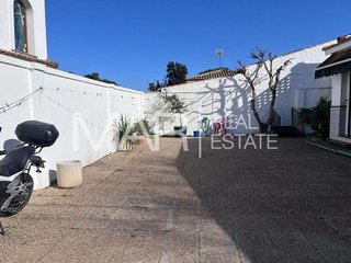 Chalet en venta en Núcleo Urbano en Chiclana de la Frontera