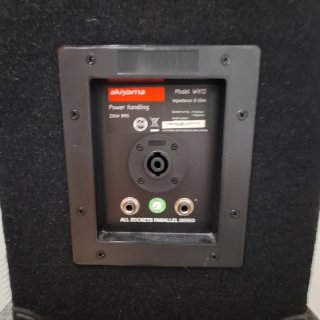 Altavoces Akiyama con Subwoofer y Amplificador