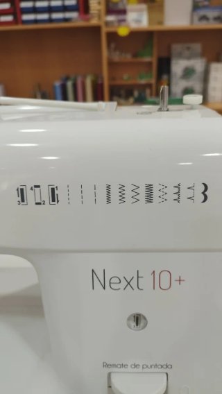 Máquina de coser Alfa Next 10+