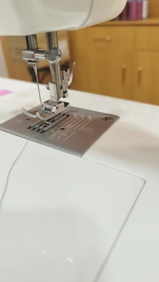 Máquina de coser Alfa Next 10+