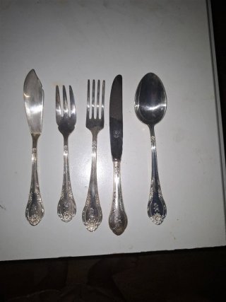 Cubertería Plata Maciza Dalia 7kg.Regalo cubertero