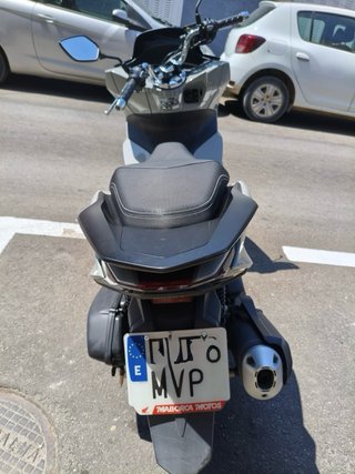 Honda PCX 125 DX Gris 2025
