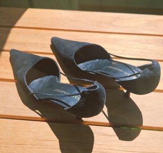 Zapatos de tacón Dolce & Gabbana negros.