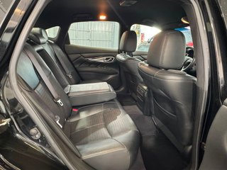 Infiniti Q70 2.2D GT SPORT TECH AUTO