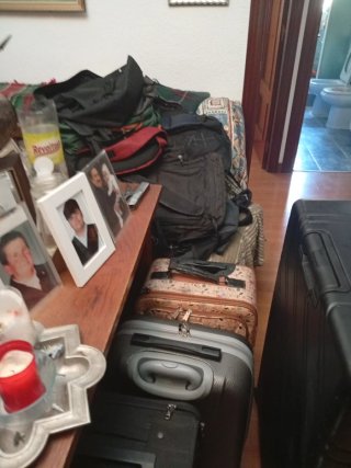 Maletas de viaje con ruedas de segunda mano en muy
