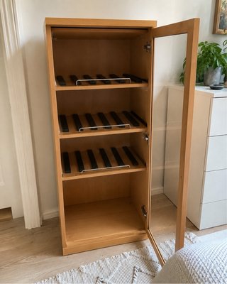 Mueble CDs Madera, urge vender