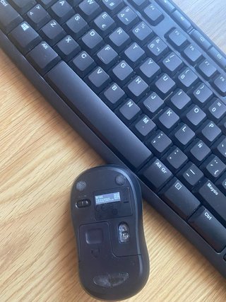 Teclado y Ratón Logitech Inalámbrico Negro