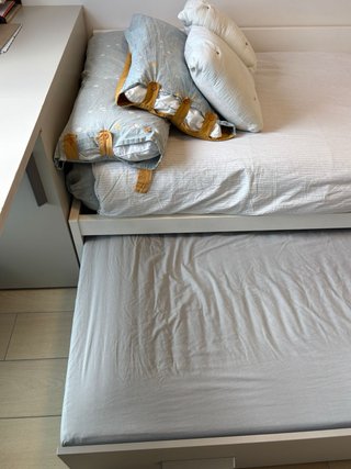 Cama doble para dormitorio juvenil
