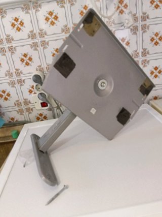 Soporte TV/Monitor Metálico