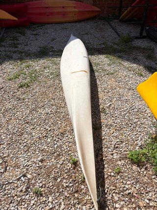 Kayak de mar amarillo