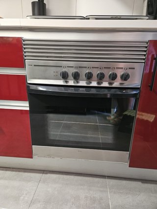 Campana extractora, horno y vitrocerámica