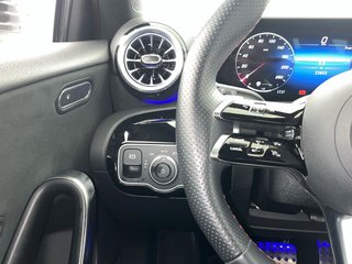Mercedes-Benz Clase A 180 100 kW (136 CV)