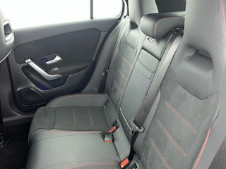 Mercedes-Benz Clase A 180 100 kW (136 CV)