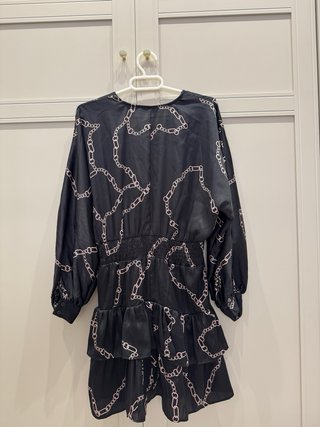 Vestido Zara negro cadena XS/34