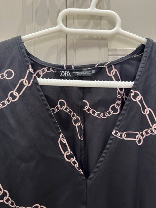Vestido Zara negro cadena XS/34