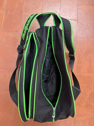 Paletero Bullpadel XSeries Negro/Verde