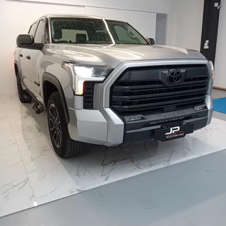 TOYOTA TUNDRA 2023