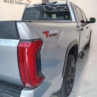 TOYOTA TUNDRA 2023