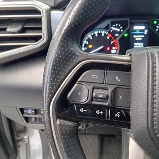 TOYOTA TUNDRA 2023