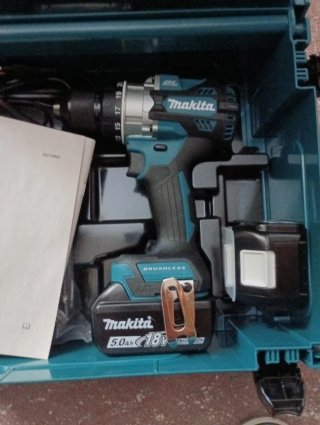 Makita DDF492RTJ Taladro Atornillador 18V