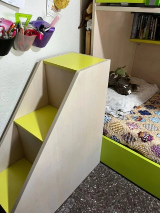 Litera de muy alta calidad con detalles verde