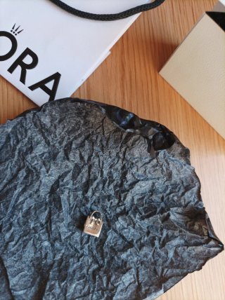 Abalorio Pandora Corazón Dorado y Plateado