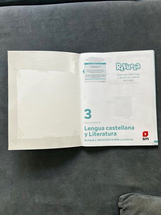 Lengua castellana y Literatura 3, Secundaria, R...
