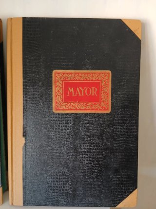Libros de contabilidad como nuevos, sin usar