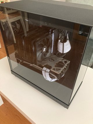 PC Gaming Ryzen 5800x, Rx6800XT SSD 2Tb 32gb Ram