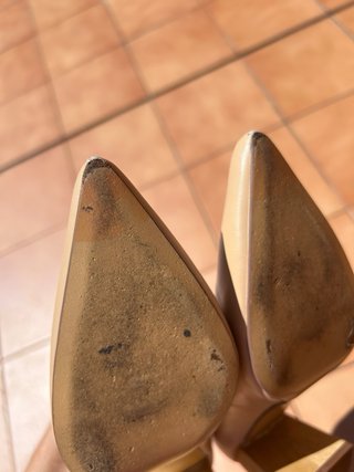 Zapatos tacón madera Uterqüe beige