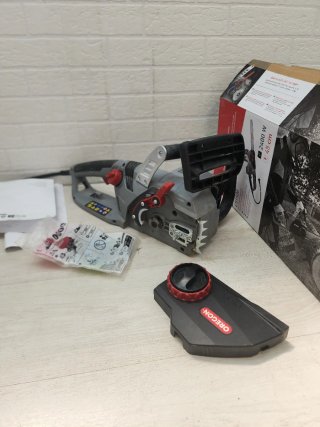 Oregon Motosierra Eléctrica con Cable 2400W