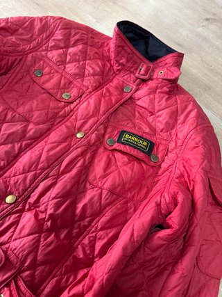 Chaqueta Barbour Roja Acolchada