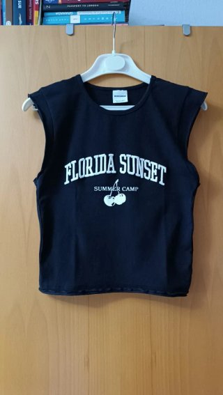Lote 11 Camisetas Talla S a 5€ todas