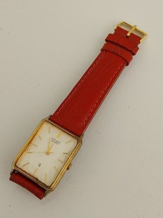 Reloj Citizen Quartz Vintage Estilo Tank