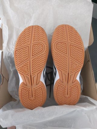 Zapatilla Adidas Speedcourt Indoor Talla 36