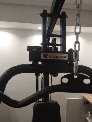 Aparato de gimnasio Fitness Tech
